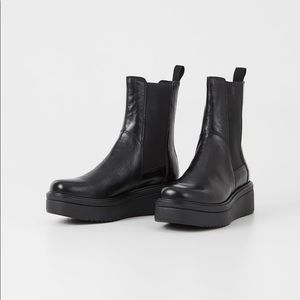 Vagabond Tara Chelsea Boots
